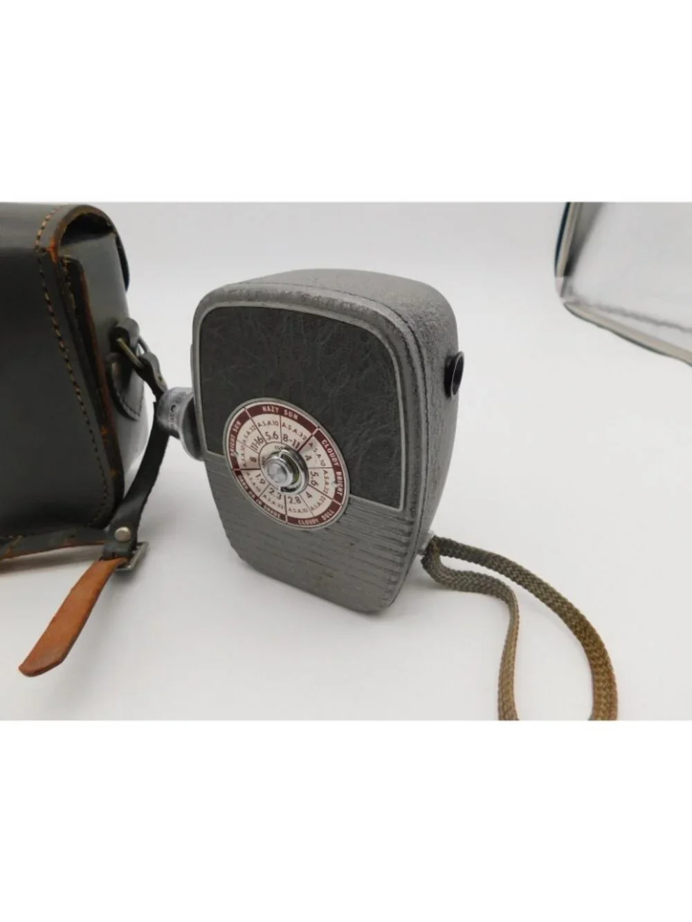 Vintage Keystone K-25 Capri 8mm Movie Camera w/ Original Case Untested USA